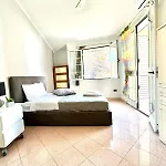Village Vacation Apartmán